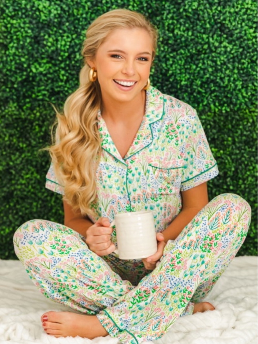 Mary Square Charlotte Pajama Top and Bottoms, Sunny Fields, Small, Floral Cheery